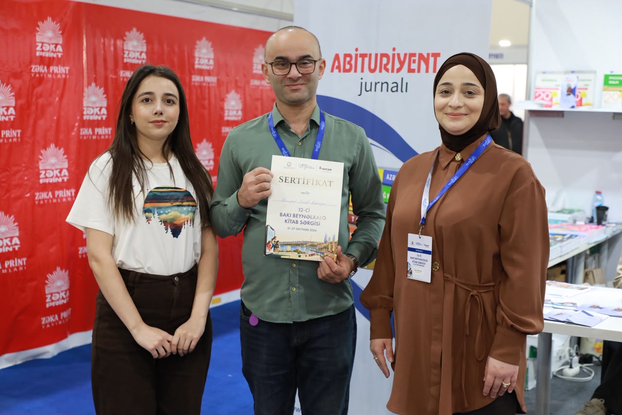 “Abituriyent” jurnalı redaksiyası 12-ci Bakı Beynəlxalq Kitab Sərgisində iştirak edib
